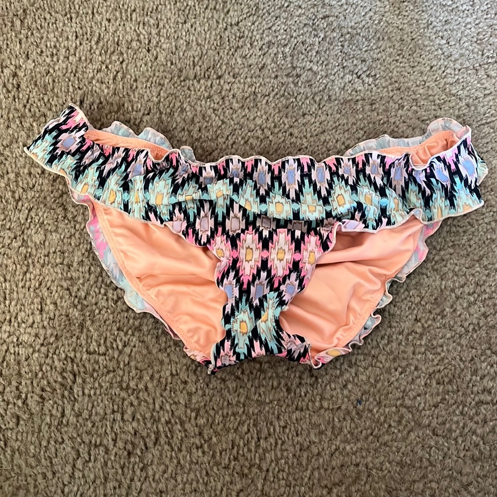 Bikini bottoms